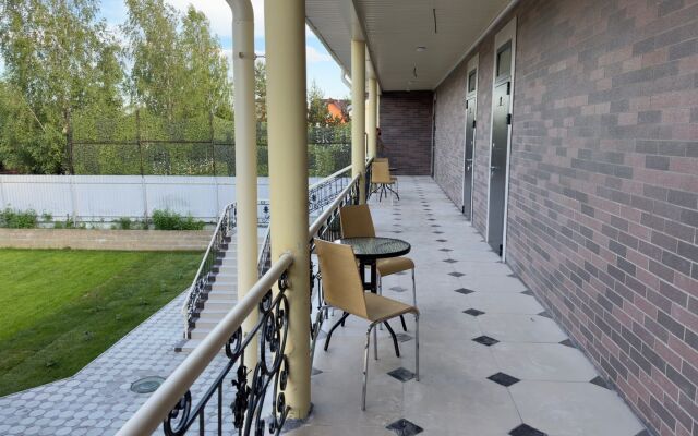 Triumf Guest House