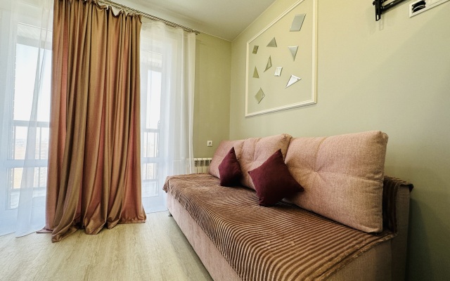 Nasutki38 Tsentr Zerkal'noye otrazheniye Apartments