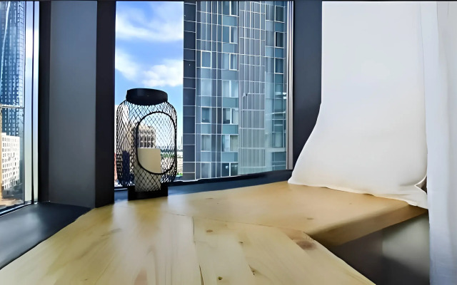 Skandinaviya three-room apartment with a gorgeous view of Moscow City Apartments