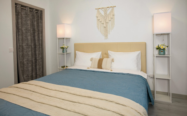 Квартира Романтичная евродвушка с панорамными окнами для незабываемого отдыха