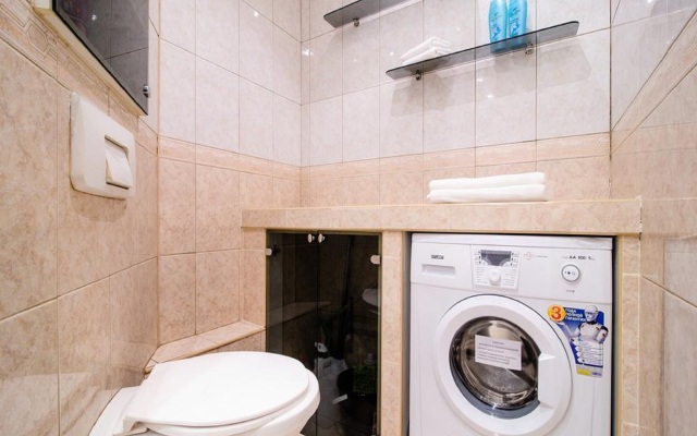 Nezavisimosti 46 Apartments