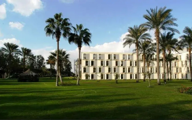Le Passage Cairo Hotel & Casino