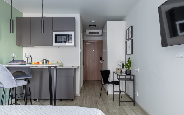 Uyutnaya Studiya U Metro Bukharestskaya Flat