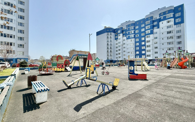 Квартира Рента 65 на Емельянова 35А