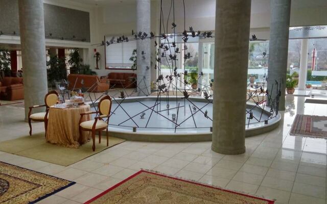 Arta Palace Hotel