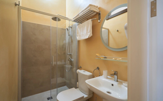 Ленинградская квартира №3 11