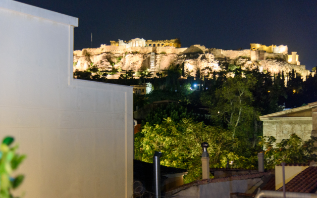 Theasis Athens Guest House