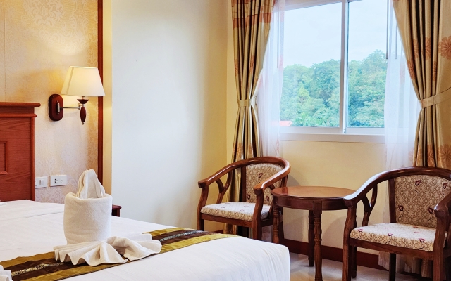 Phaithong Sotel Resort Hotel