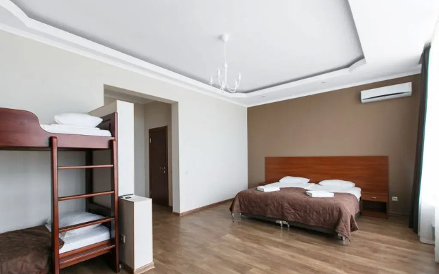 Pelican Hotel