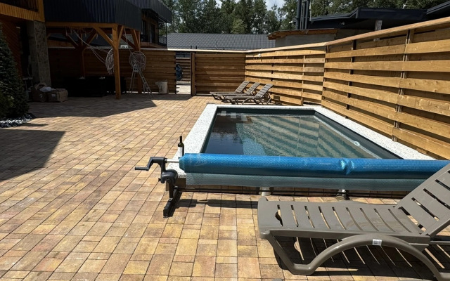 Частный Дом в Стиле Барн в Горах