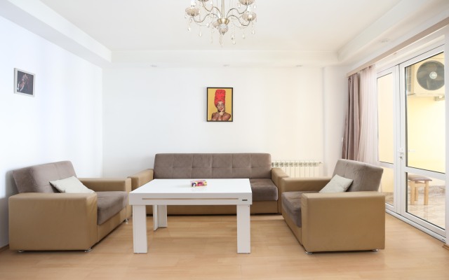 Stay Inn on Aram Str. 70-94 Apartments