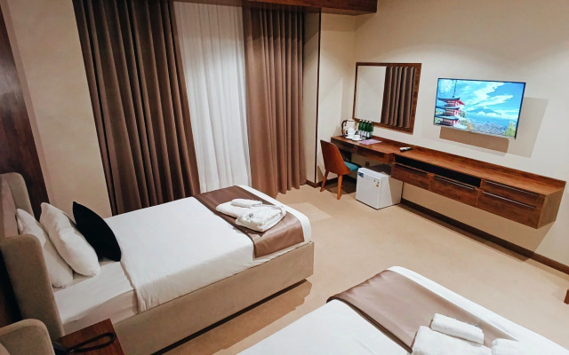 Violet Hotel