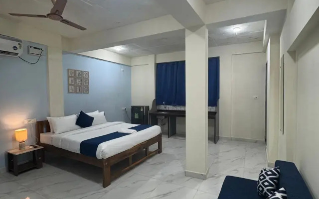 Отель Aqua Wave by YogiTree