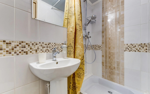 Апартаменты 3 на Лиговском проспекте (ЛИГ3)