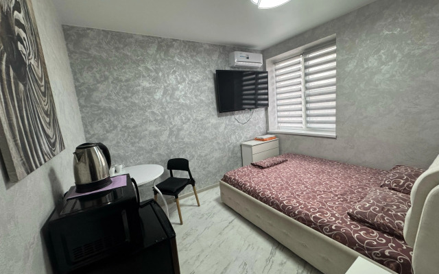 Studiya S Dzhakuzi Flat