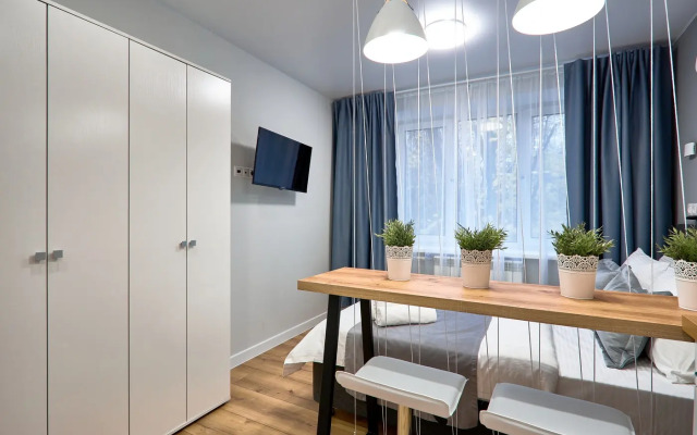 Na 50-Let Oktyabrya 14/6 Apartments