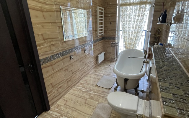 Na Tsvetnom Bulvare Apartment
