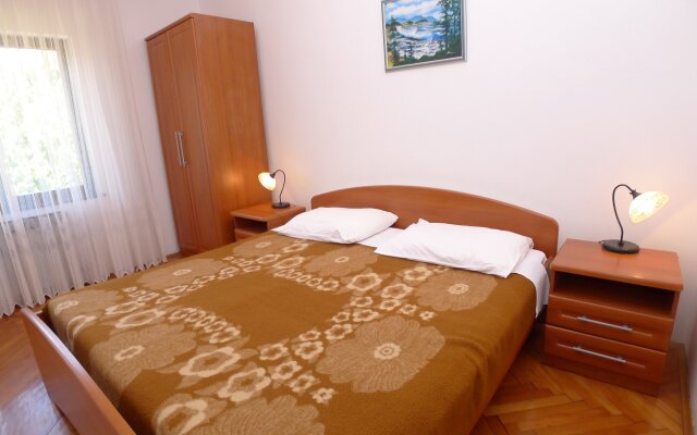 With Sea View Apartments