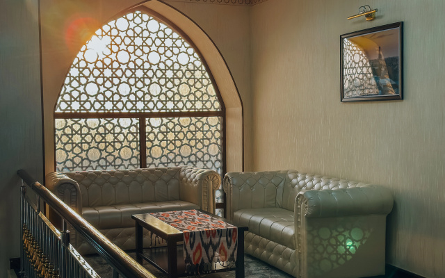 Отель Pakhlavon Hotel