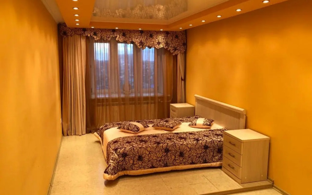 iRent na Samartseva Apartments