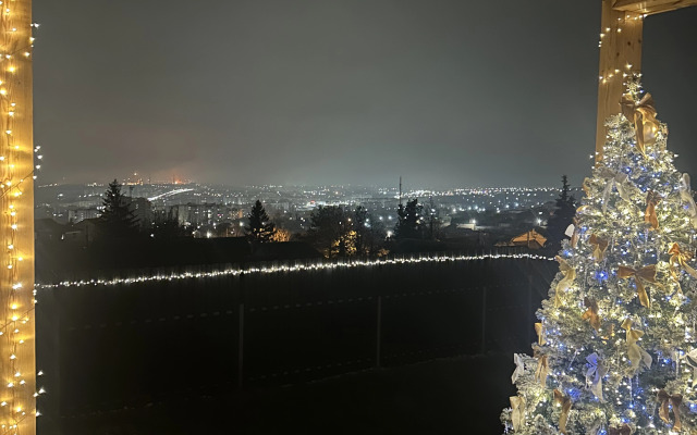 Частный Дом на Холме