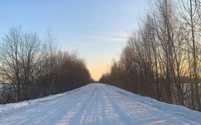 Частный дом Дом на берегу реки
