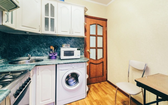 Na Orekhovom Bulvare 14k1 Apartaments