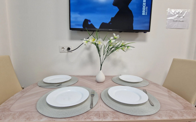 Sovremennaya v novom zhilom komplekse Flat
