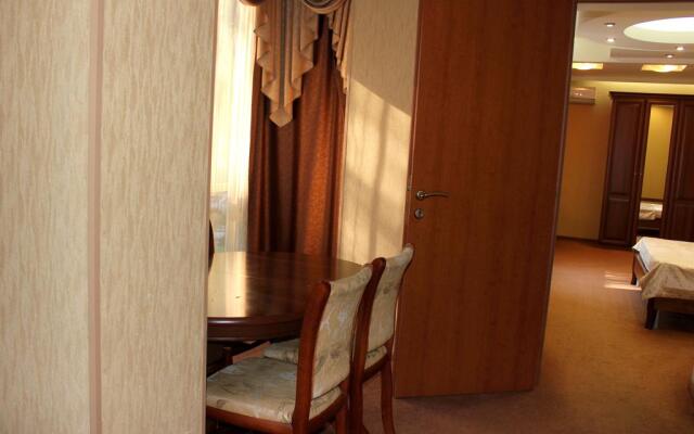 Almira Garden Guest House