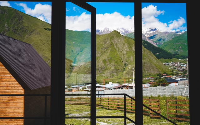 Checkin Kazbegi Apartments