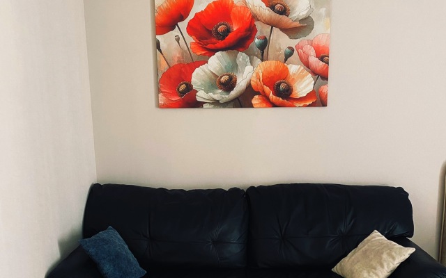Uyutnaya Kvartira So Vsemi Udobstvami Flat