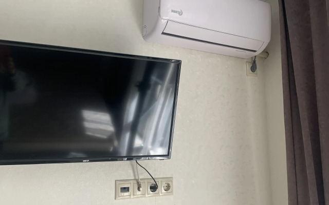 Uyutnaya u Morya Madrid Park Flat