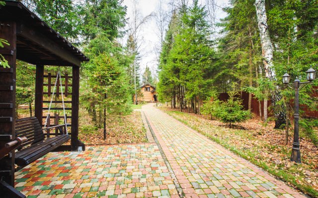Dikij Lis Guest House