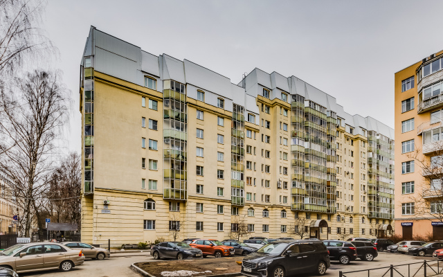 V Tsentre U Finlyandskogo Vokzala Flat