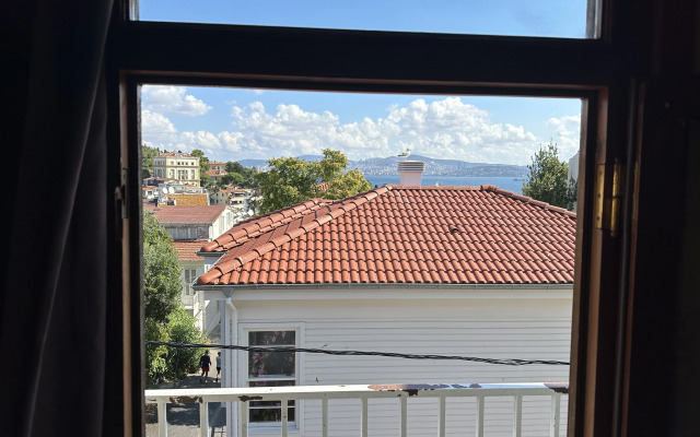 Mnimi Apartments