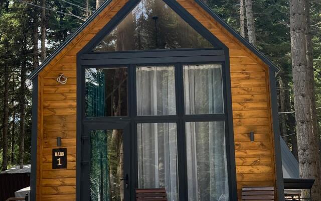 Barn&wood Hotel