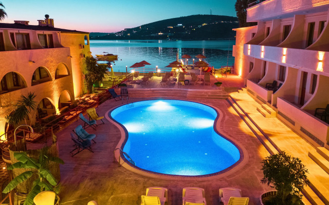 Oscar Seaside Hotel & Spa