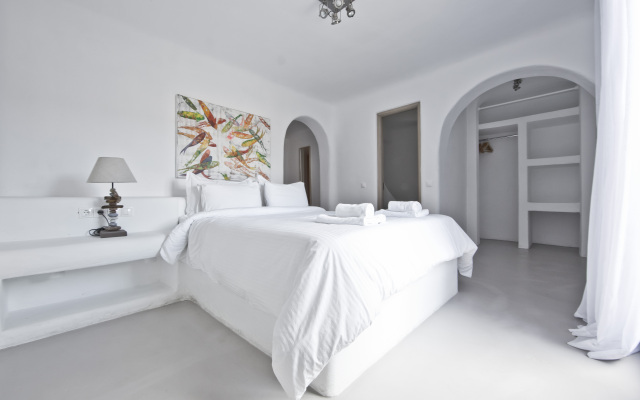 Mykonos Panormos Villas Hotel
