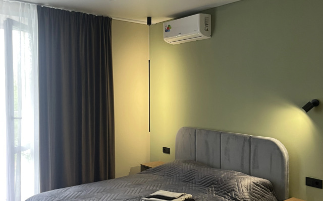 Flat Uyutnaya Studiya Na Roze Lyuksemburg