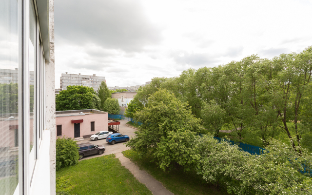 Zhivi Uyutno Vsyo Ryadom Apartments