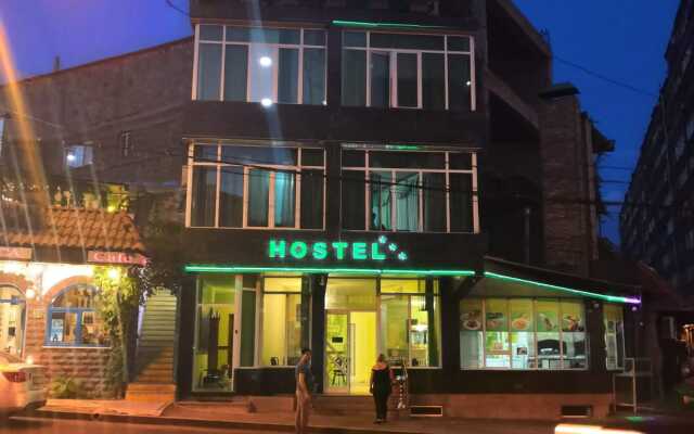 Citrus Hostel