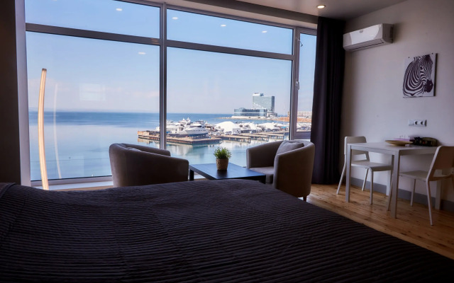 Апартаменты Deluxe Sea View by VVO Apartments