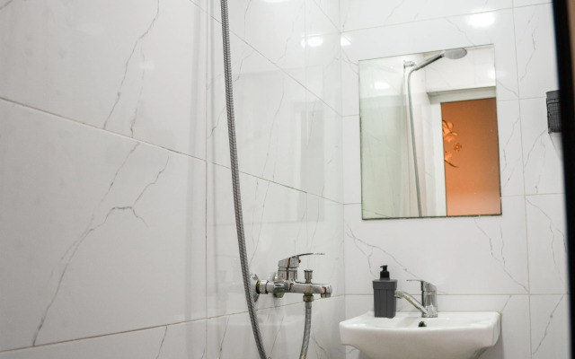 Modern & Stylish Studio in City Center Apartments
