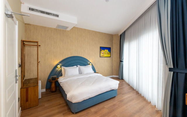 Nenessa Airport Hotel