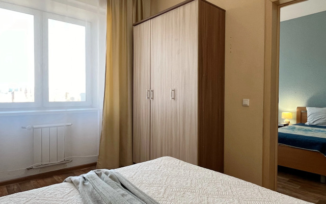 Квартира Двухкомнатная рядом с Аэропортом