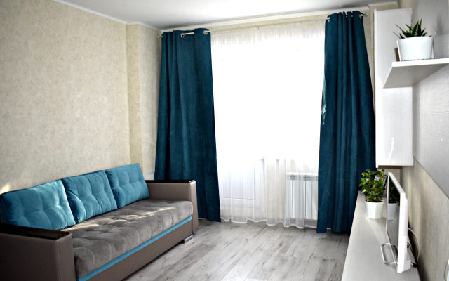 Na prospekte Deriglazova 21 Flat