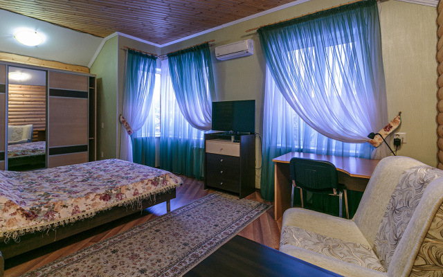 Гостиница Липовская