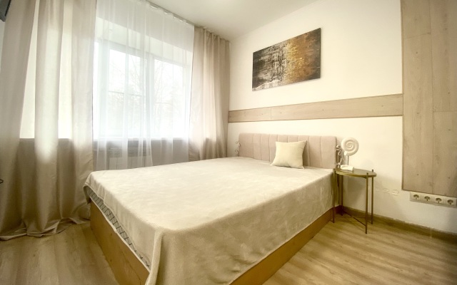 Amurskiy Bulvar 5 Apartments