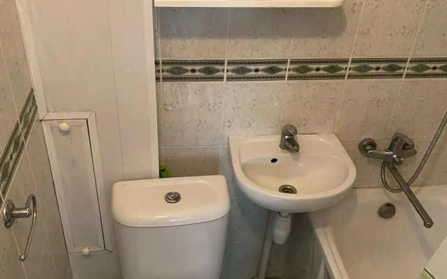 Treneva 3 Yalta Flat