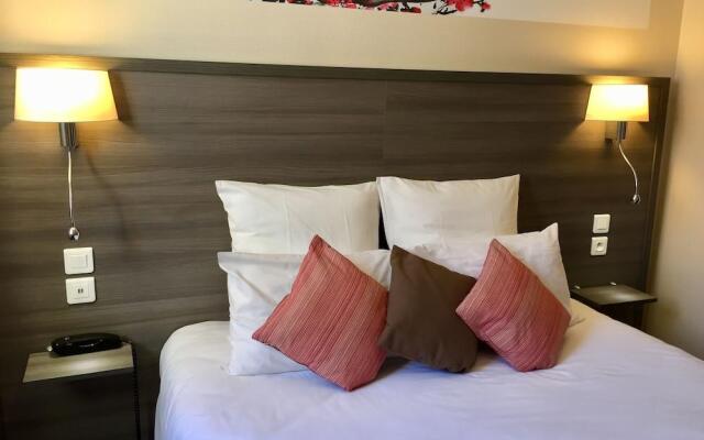 Hotel de l'Avenue, Hotel